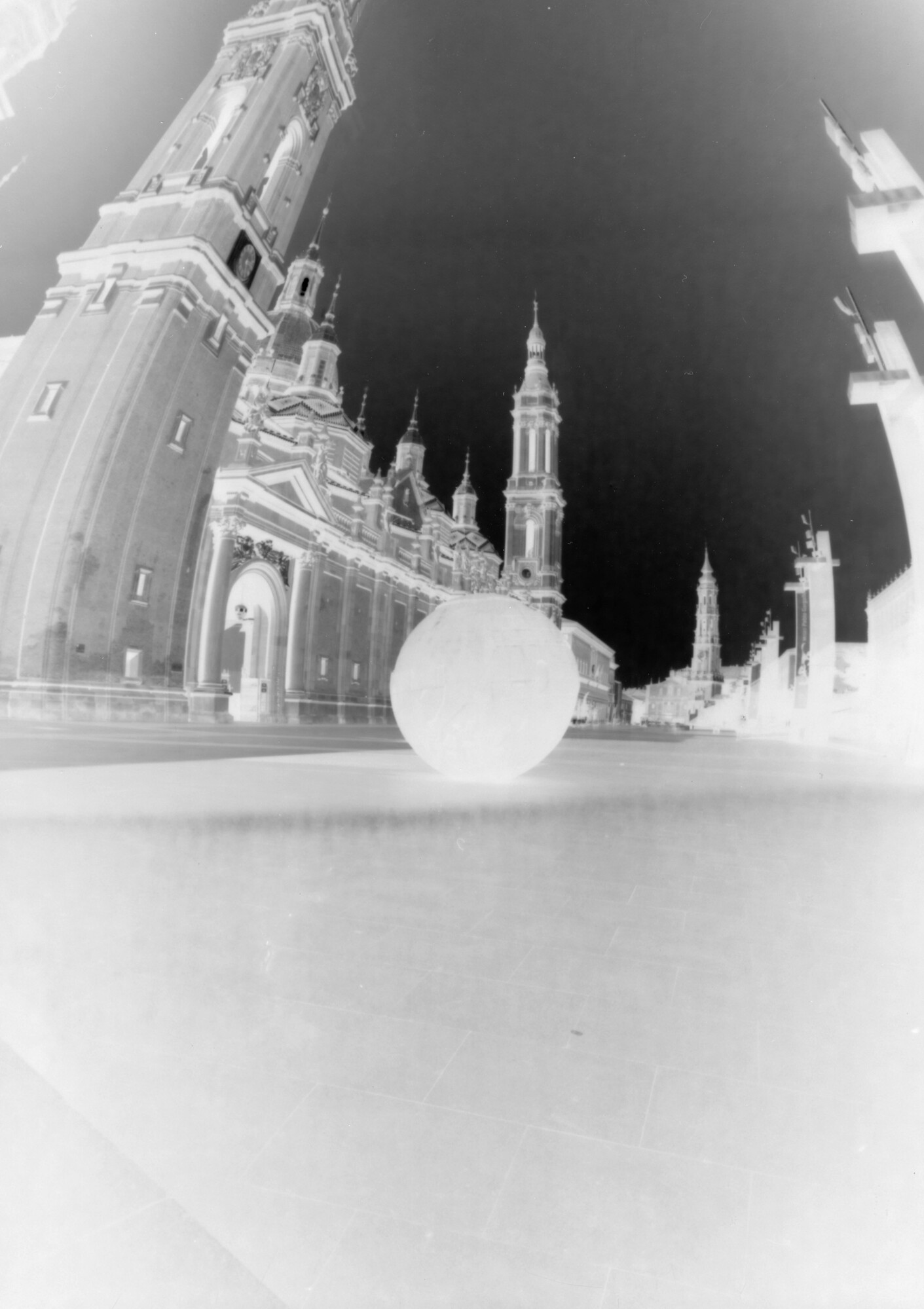 Plaza del Pilar Zaragoza Negativo estenopeica Plaza del pilar Zaragoza