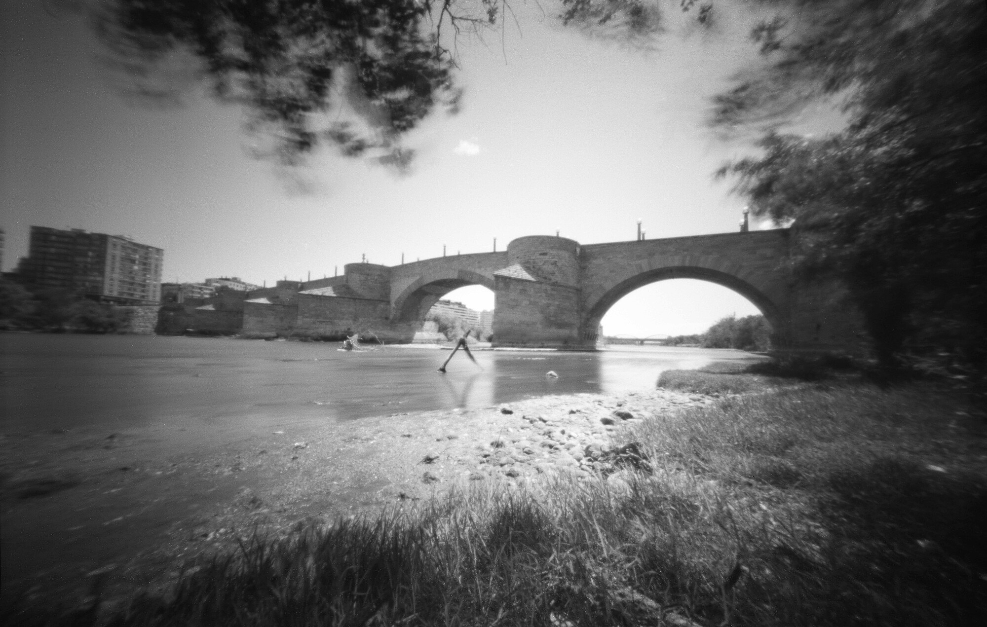 El Ebro y el Puente de Piedra Zaragoza